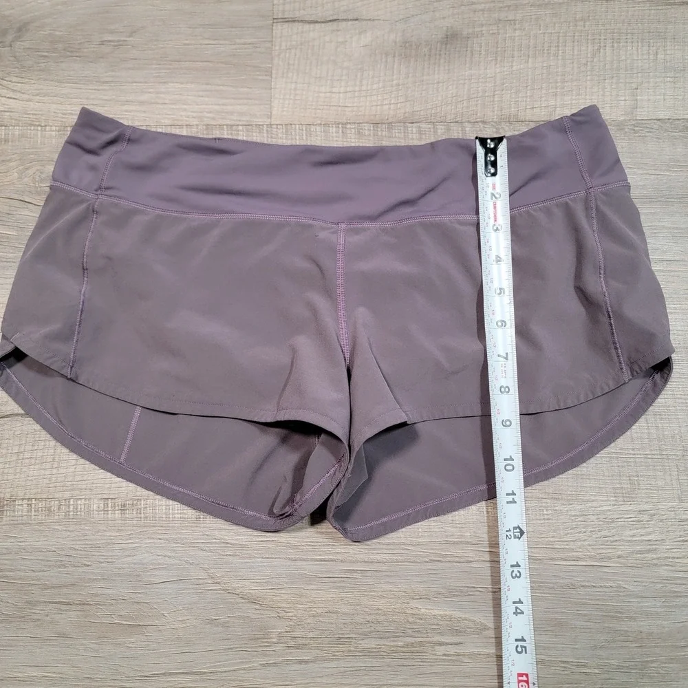 Lululemon Speed Up Shorts 2.5